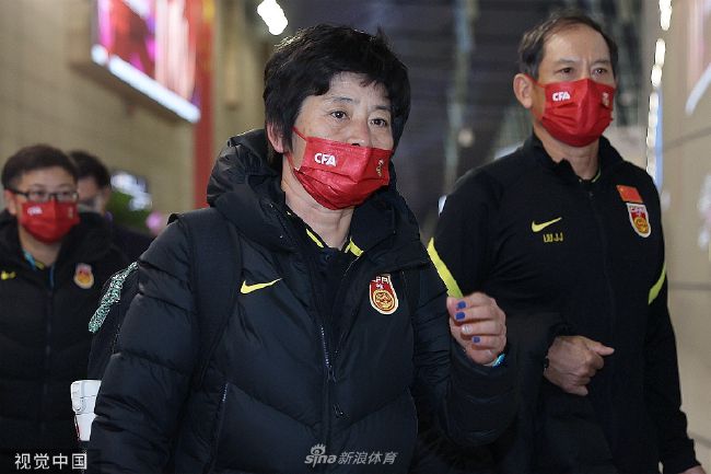 国产美女叼嘿视频免费看